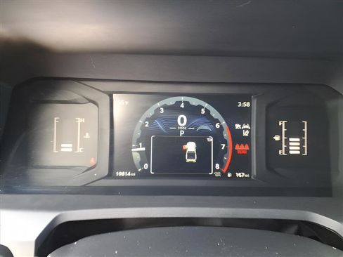 Used 2024 Toyota Tacoma SR5 image 13