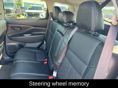 Used 2019 Nissan Murano Platinum w/ Cargo Package AWD/4WD image 17