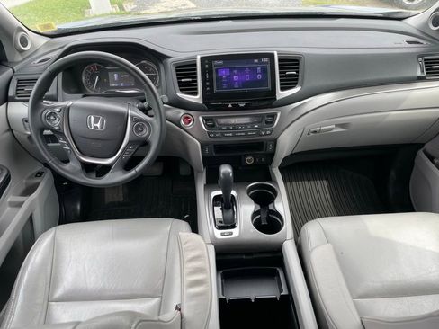 Used 2017 Honda Pilot EX-L image 10
