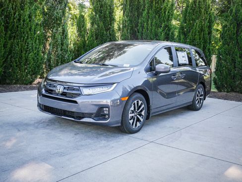 New 2026 Honda Odyssey EX-L image 5