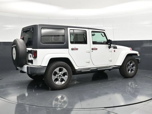 Used 2016 Jeep Wrangler Unlimited Sahara w/ Trailer Tow Group AWD/4WD image 2