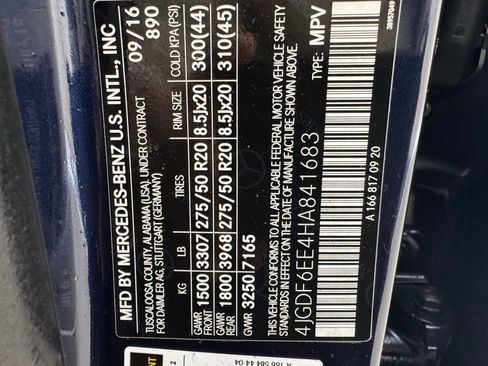 Used 2017 Mercedes-Benz GLS 450 4MATIC image 41