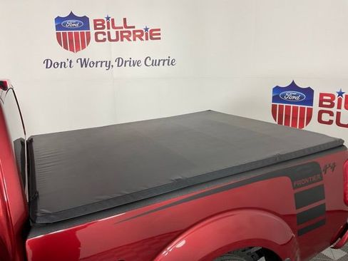 Used 2020 Nissan Frontier S image 11