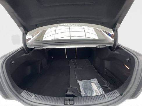 Used 2021 Mercedes-Benz C 300 Sedan w/ Premium Package image 17