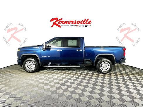 Used 2022 Chevrolet Silverado 2500 High Country image 4