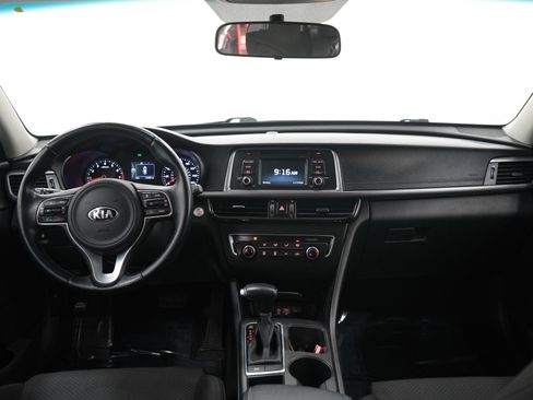 Used 2017 Kia Optima LX image 13