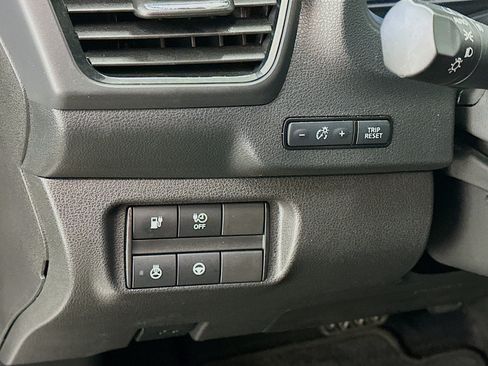 Used 2025 Nissan Leaf SV Plus FWD image 17