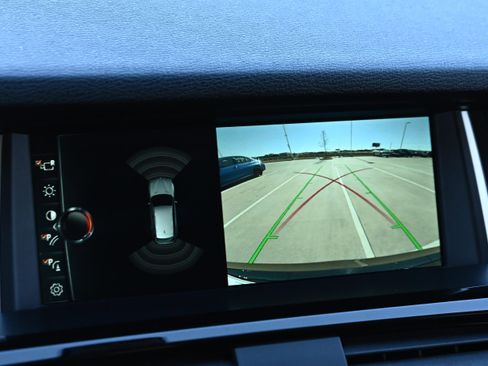 Used 2017 BMW X3 sDrive28i image 14