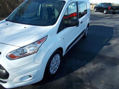 Used 2014 Ford Transit Connect XLT image 8