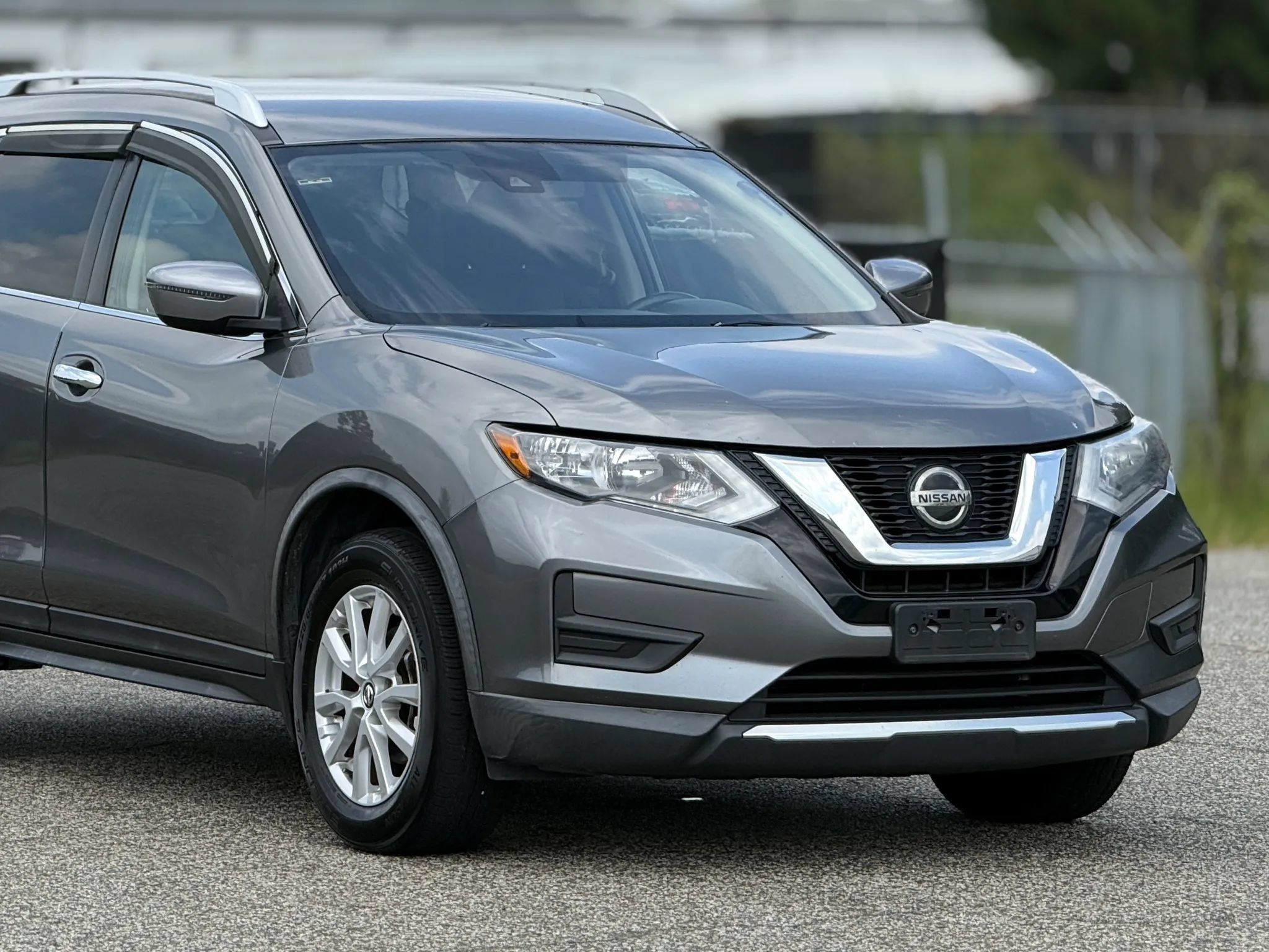 Used 2020 Nissan Rogue S w/ Special Edition Package AWD/4WD image 15