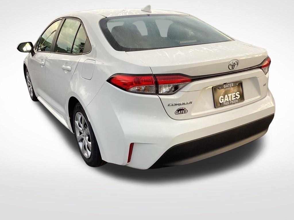 Used 2024 Toyota Corolla LE FWD image 7