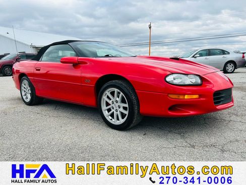 Used 2001 Chevrolet Camaro Z28 w/ SS Performance/Appearance Pkg image 7