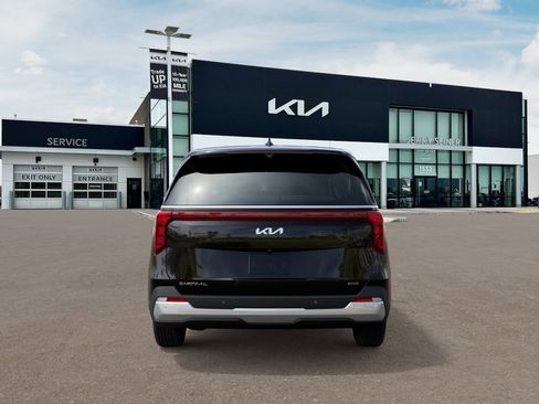 New 2026 Kia Carnival EX FWD image 6