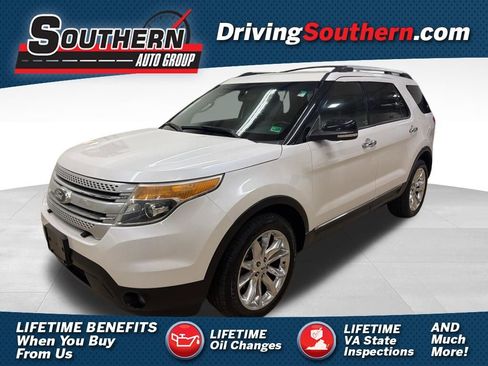Used 2014 Ford Explorer XLT w/ Equipment Group 202A image 1