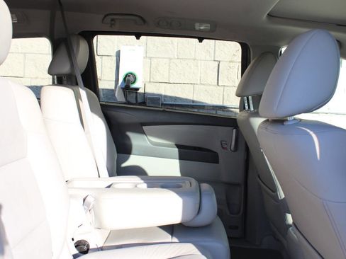 Used 2011 Honda Odyssey EX-L image 15