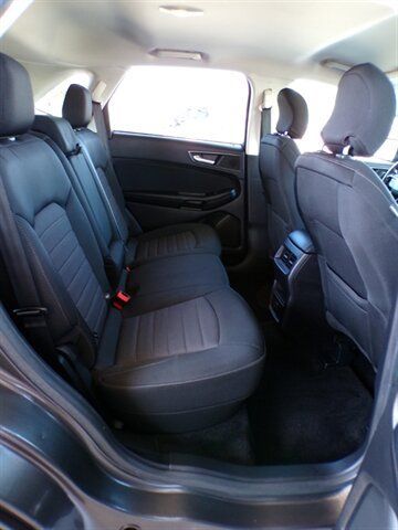 Used 2015 Ford Edge SE FWD image 24