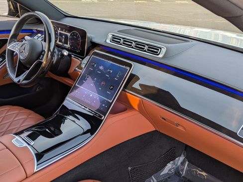 Used 2024 Mercedes-Benz S 580 4MATIC Sedan image 34