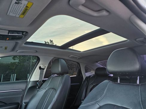 Used 2021 Hyundai Sonata Limited image 19