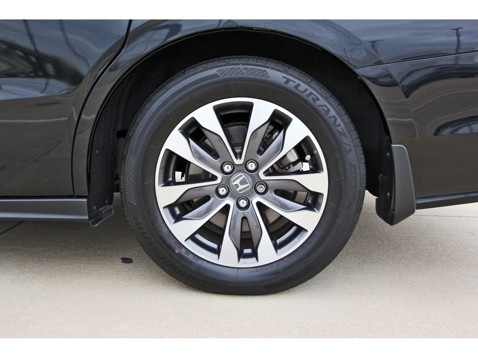 Used 2024 Honda Odyssey EX-L image 33