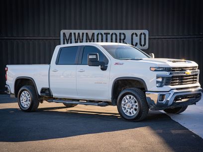 Used 2024 Chevrolet Silverado 2500 LT