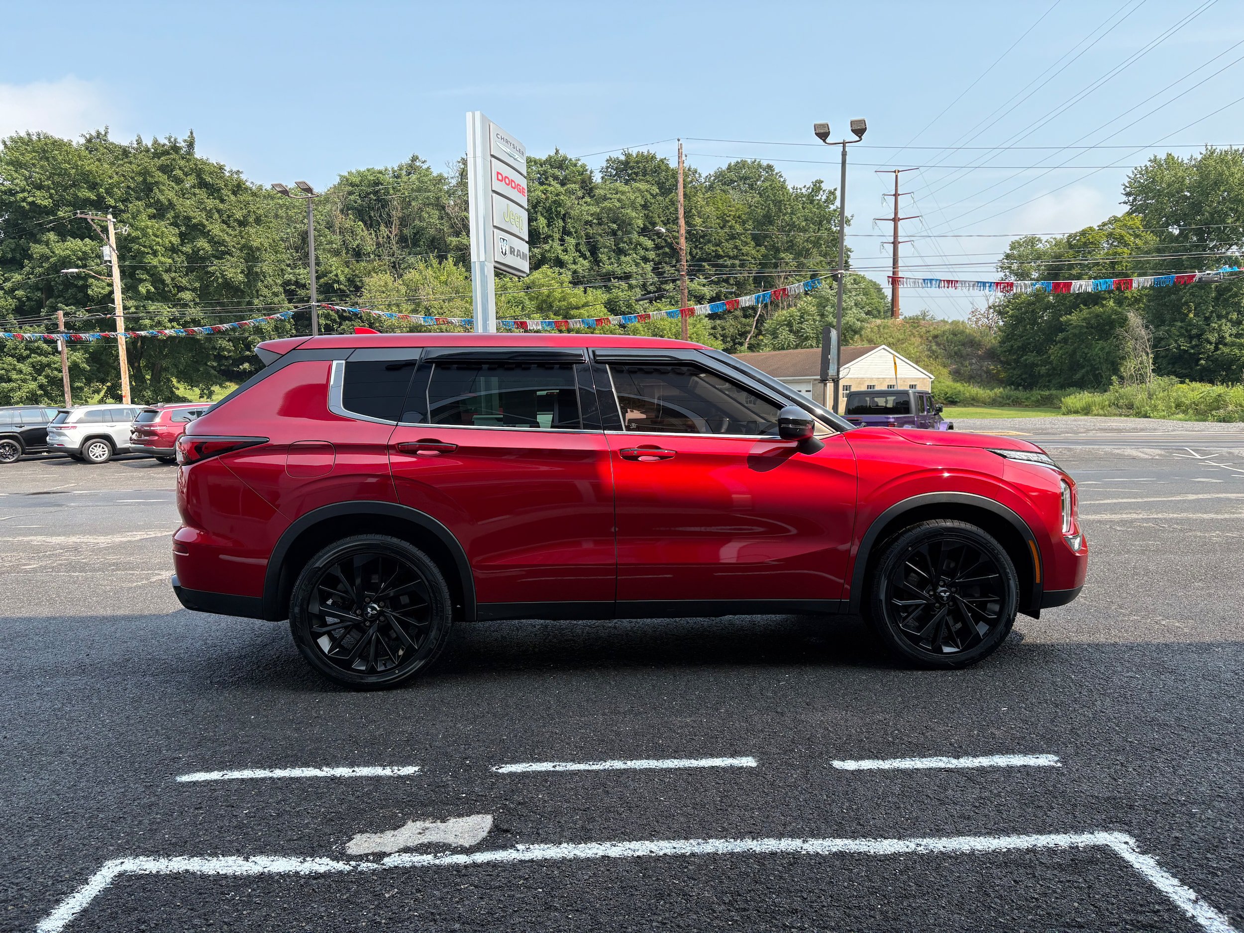 Used 2022 Mitsubishi Outlander SEL Black Edition AWD/4WD image 6