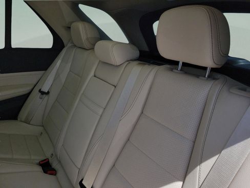 Certified 2024 Mercedes-Benz GLE 350 4MATIC image 9