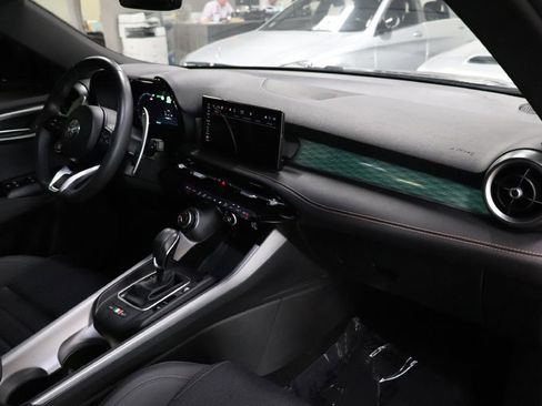 Used 2024 Alfa Romeo Tonale Ti image 25