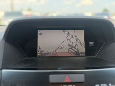 Used 2014 Acura ILX w/ Technology Package FWD image 13