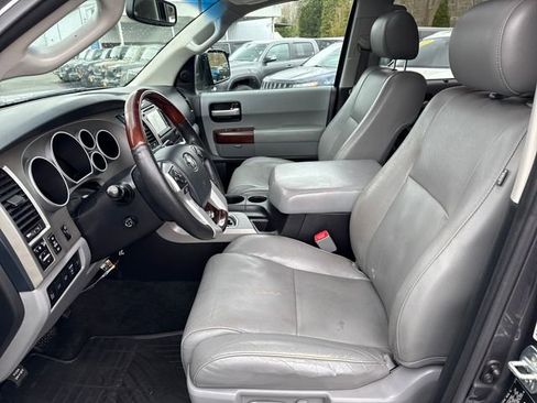 Used 2014 Toyota Sequoia Platinum w/ Preferred Accessory Package image 14