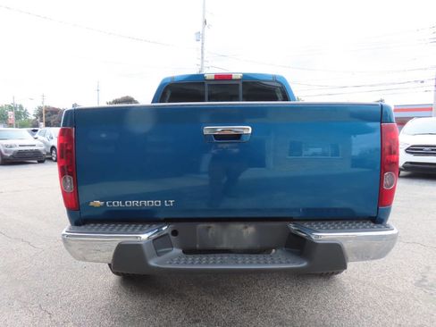 Used 2011 Chevrolet Colorado LT AWD/4WD image 7