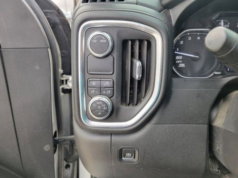 Used 2021 GMC Sierra 1500 SLT image 19