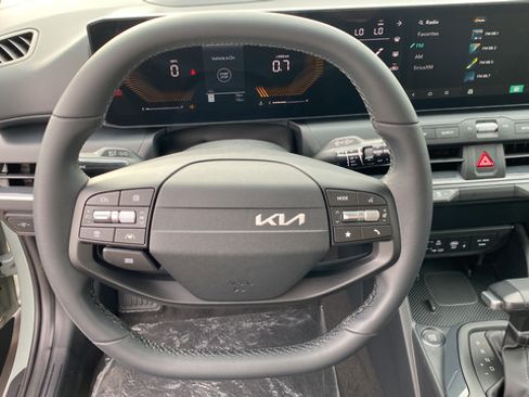 New 2026 Kia K4 EX FWD image 16