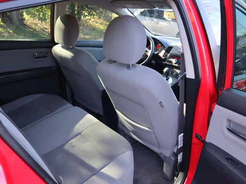 Used 2012 Nissan Sentra 2.0 SR FWD image 18
