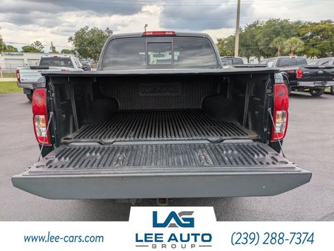 Used 2019 Nissan Frontier SV AWD/4WD image 10
