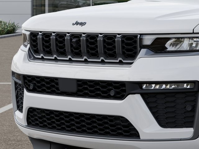 New 2027 Jeep Grand Cherokee Limited AWD/4WD image 12