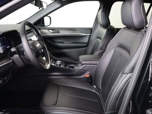 New 2026 Jeep Grand Cherokee Limited AWD/4WD image 14