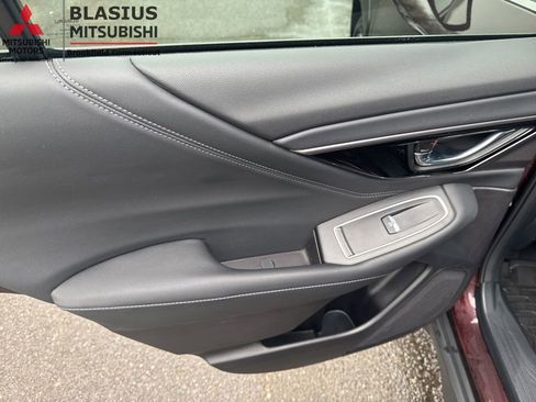 Used 2023 Subaru Outback Touring XT AWD/4WD image 19