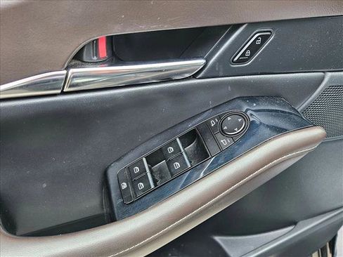 Used 2023 MAZDA CX-30 AWD 2.5 S w/ Premium Package image 6