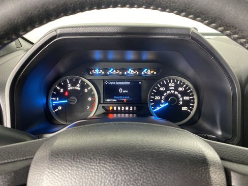 Used 2016 Ford F150 XLT w/ Equipment Group 302A Luxury AWD/4WD image 20
