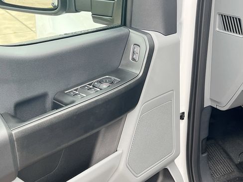 New 2026 Ford F250 XL image 13