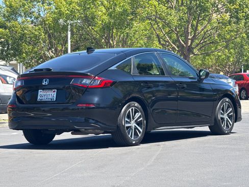 Used 2023 Honda Civic LX image 6
