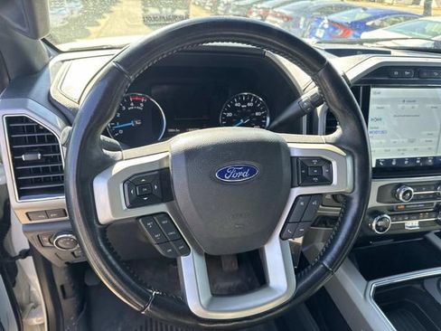 Used 2022 Ford F350 Lariat w/ FX4 Off-Road Package image 27