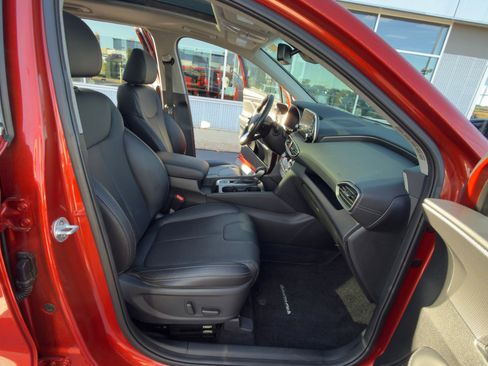 Used 2019 Hyundai Santa Fe Ultimate image 11