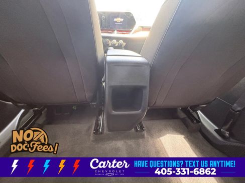 Used 2024 Chevrolet Trax RS w/ Sunroof Package FWD image 28