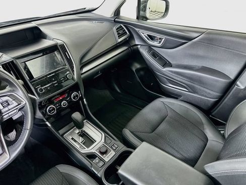 Certified 2024 Subaru Forester Premium AWD/4WD image 26
