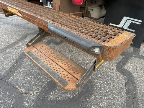 Used 2011 Ford F350 XL image 9