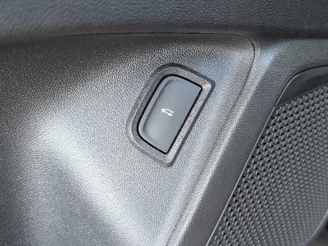 New 2026 Chevrolet Blazer EV LT AWD/4WD image 18