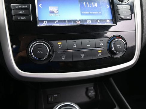 Used 2018 Nissan Altima 2.5 SR w/ SR Midnight Edition image 26