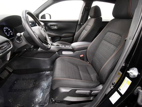 Certified 2026 Honda HR-V Sport image 14