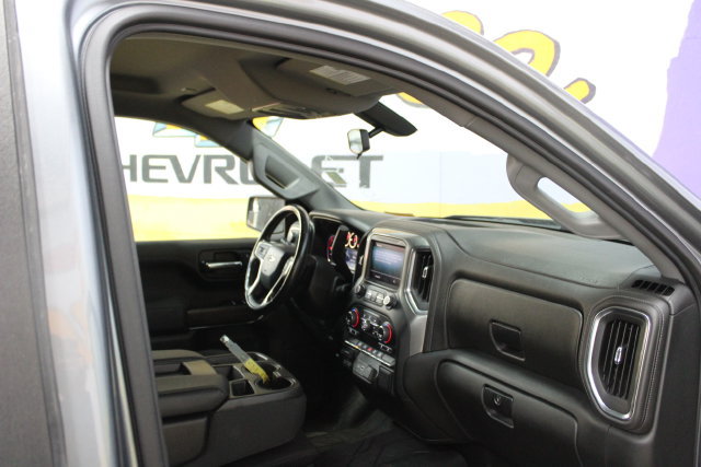 Used 2019 Chevrolet Silverado 1500 RST w/ True North Edition AWD/4WD image 11